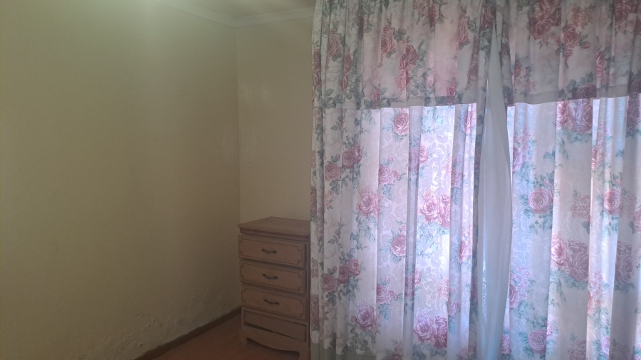 4 Bedroom Property for Sale in Mdantsane Nu 17 Eastern Cape